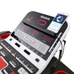reebok-jet-100-display-and-mp3-player