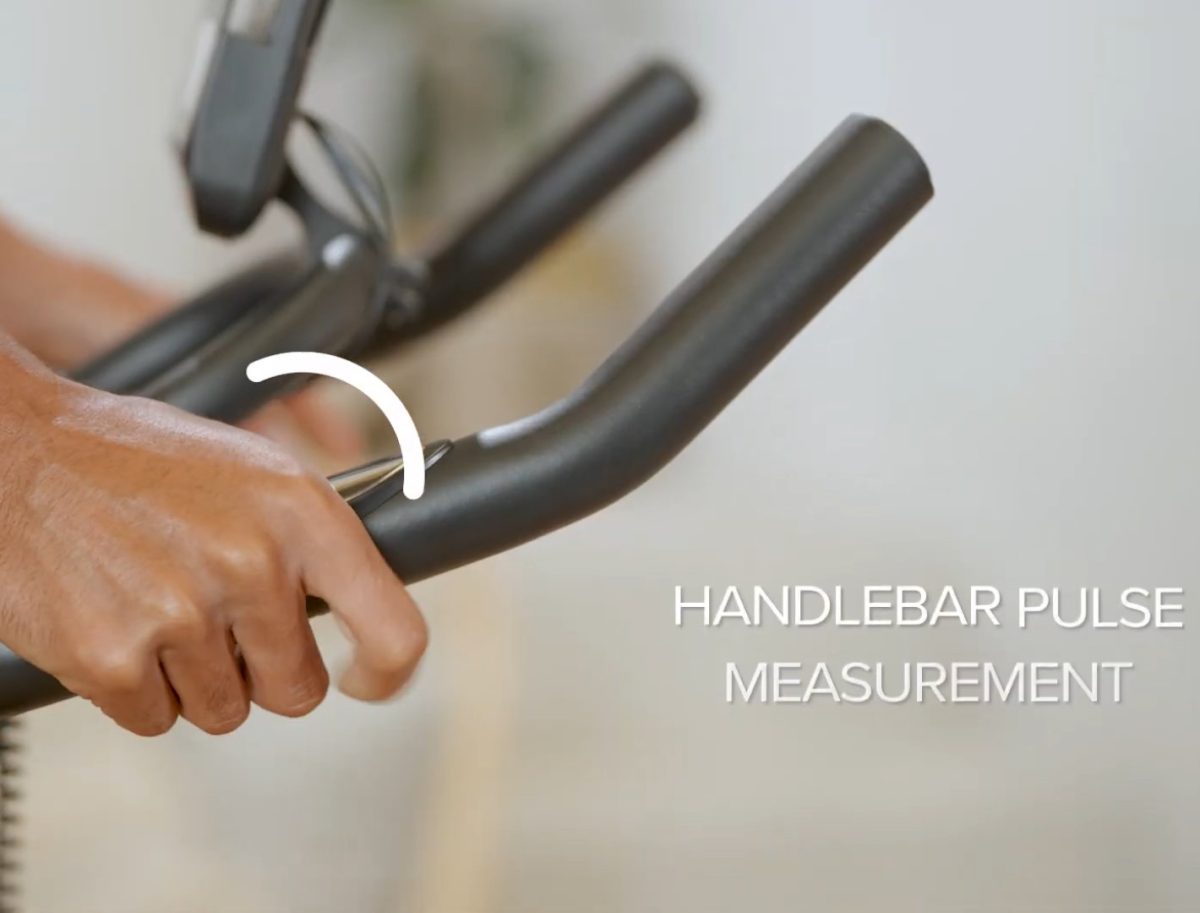 JTX Cyclo 3M Exercise Bike Review handlebars pulse senseor